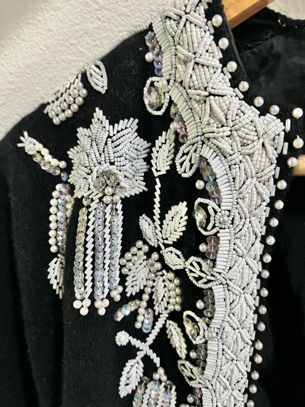 Anne Scott Vintage Embellished Black Women's Cardigan Sweater - Picture 8 of 12